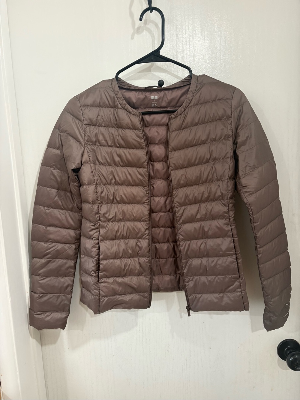 Uniqlo Women's Lightweight Quilted Puffer Jacket — Taupe